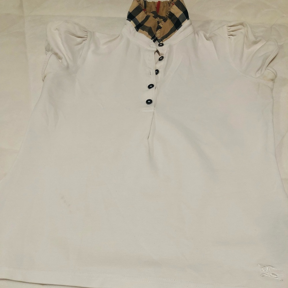 Medium Authentic Burberry collard top